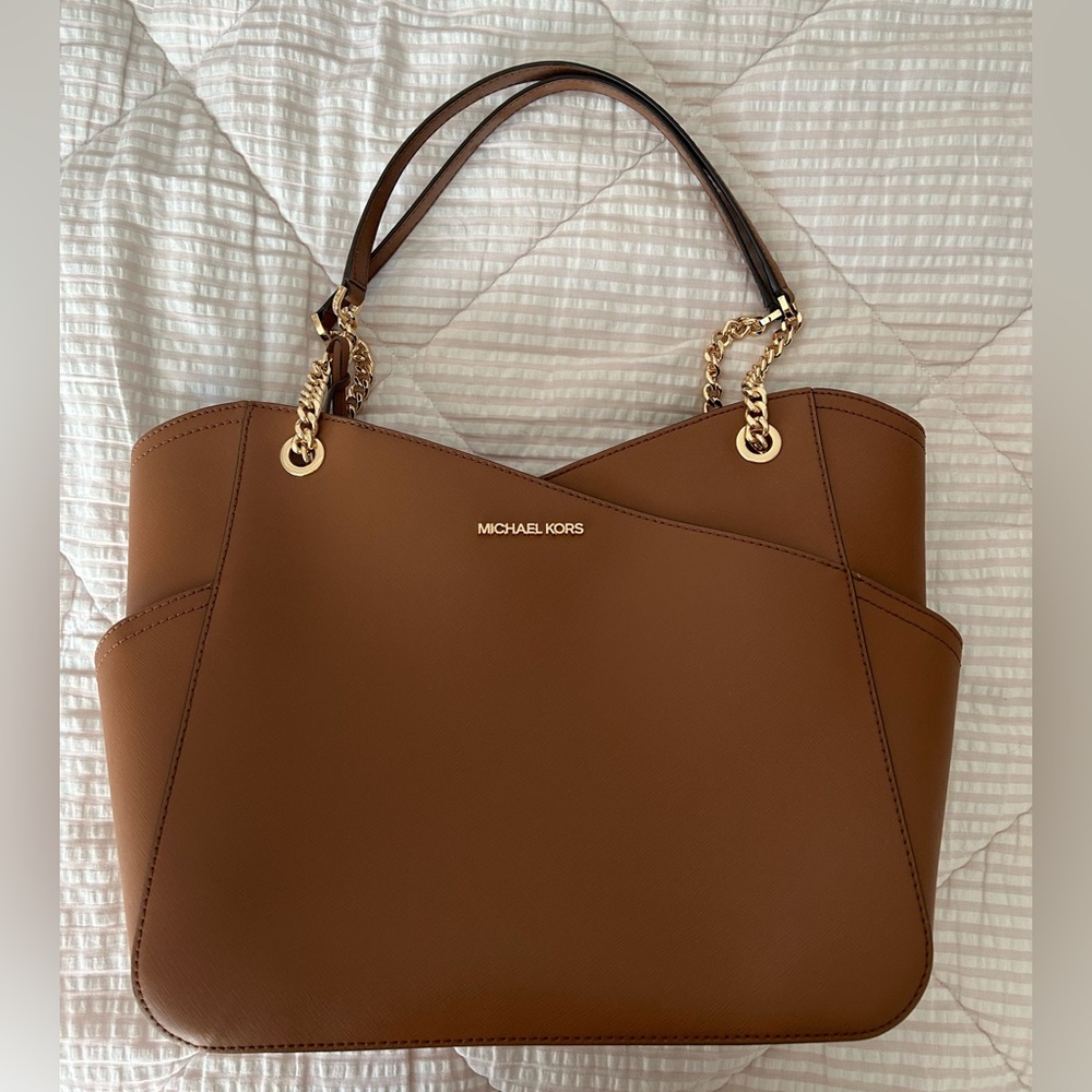 Micheal Kors Jet Set Large Shoulder Bag